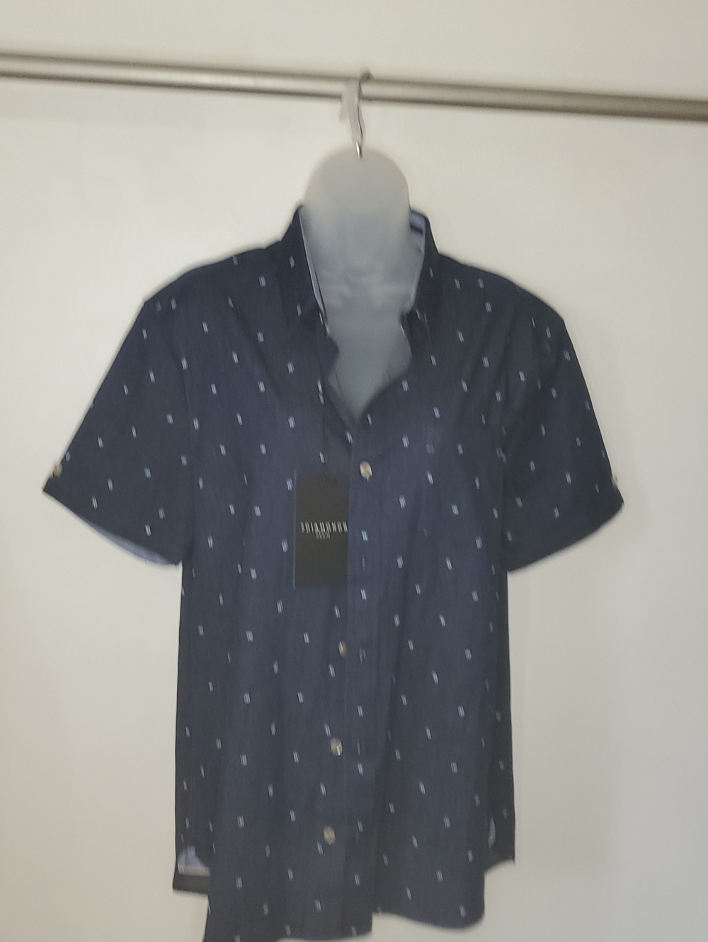 7 Diamonds Navy Short-Sleeve Button-Down with Light Dot Pattern
